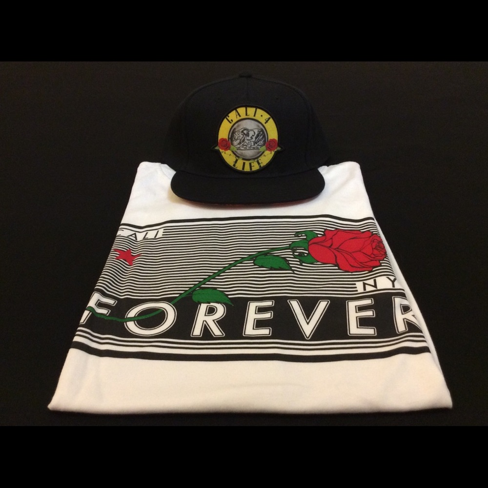 *BRAND NEW* $60 - Cali Hat & Shirt Combo - XL
